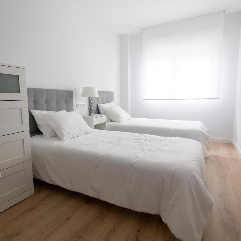 Lujoso apartamento entre 2 playas con garaje, wifi - Apartamento con 3 dormitorios con aparcamiento incluido - 38