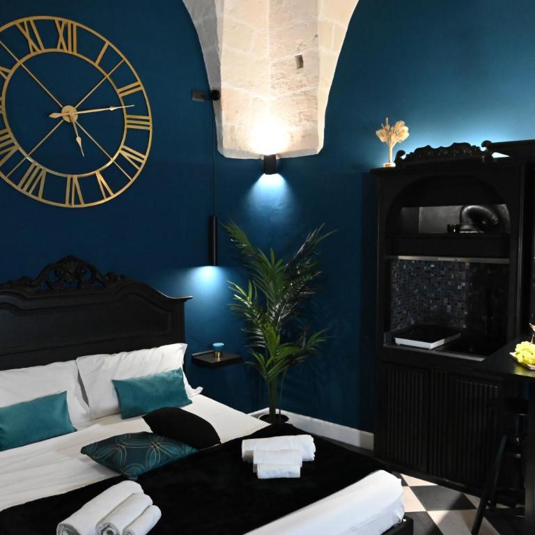 Poesìa - Queen Suite with Spa Bath - 1