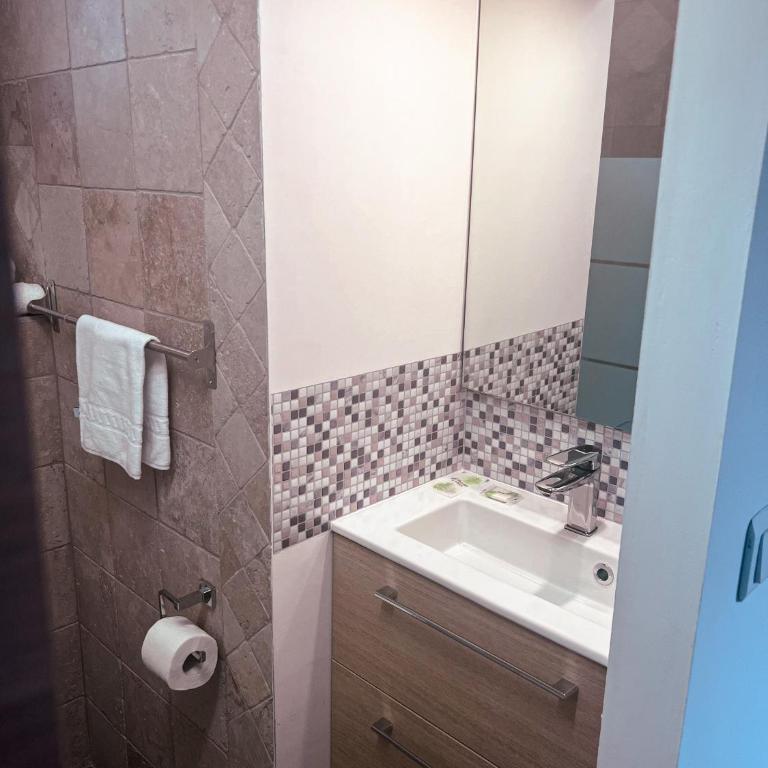 Studio Roncu - Appartement 1 Chambre - 6