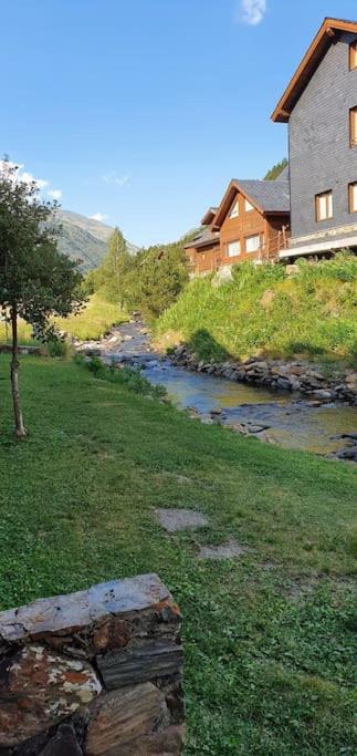 Acollidor estudi amb encant nòrdic i amb parquing, al costat de Grandvalira - Apartamento de 1 dormitorio - 8