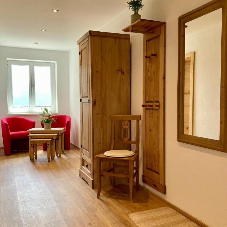 Heissgut - Two-Bedroom Apartment - 8