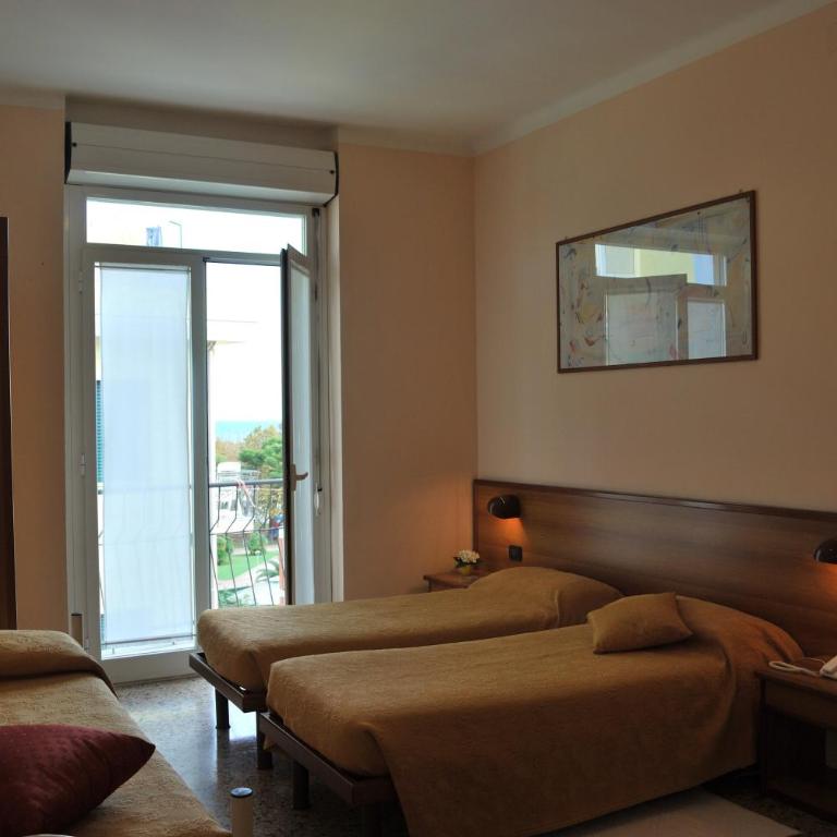 Hotel Galleano - Camera Tripla con Balcone - 1
