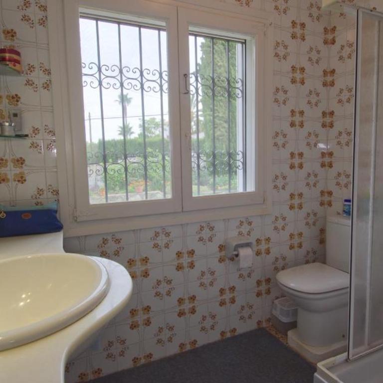 Agradable casa con piscina privada y jardín - Casa de 3 dormitorios - 11