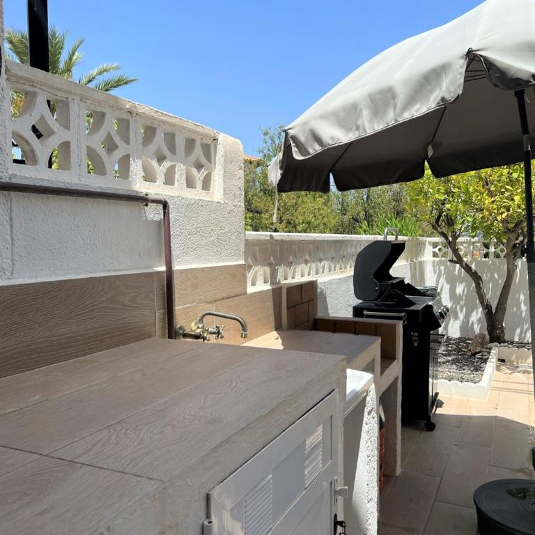 Vista Bahia II Apartments- top floor with balcony views & ground floor with garden and BBQ - Apartment - Ground Floor - 13