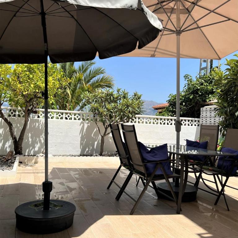 Vista Bahia II Apartments- top floor with balcony views & ground floor with garden and BBQ - Apartment - Ground Floor - 5