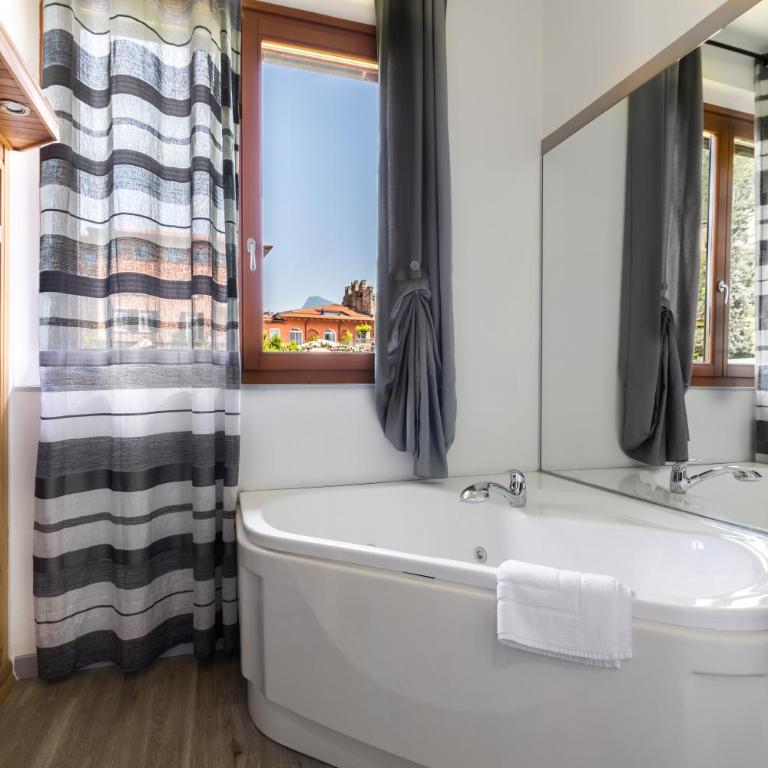 Hotel Canarino - Suite Familiare Deluxe - 5