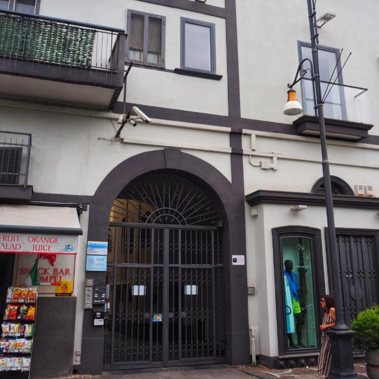 Domus Narciso Gallery - Three-Bedroom House - 1