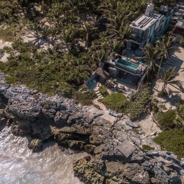 Rocky Villa in Tulum beach walking distance to papaya project! - Casa de 7 dormitorios - 11