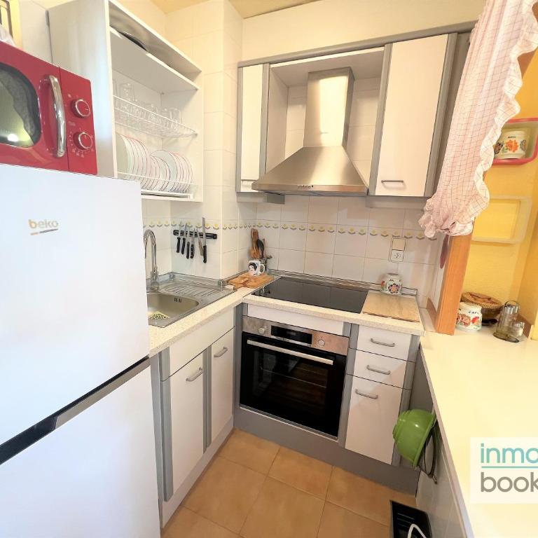 Cordoba Apartments , climatizado, piscina y cerca de la playa. - Apartamento de 1 dormitorio - 22
