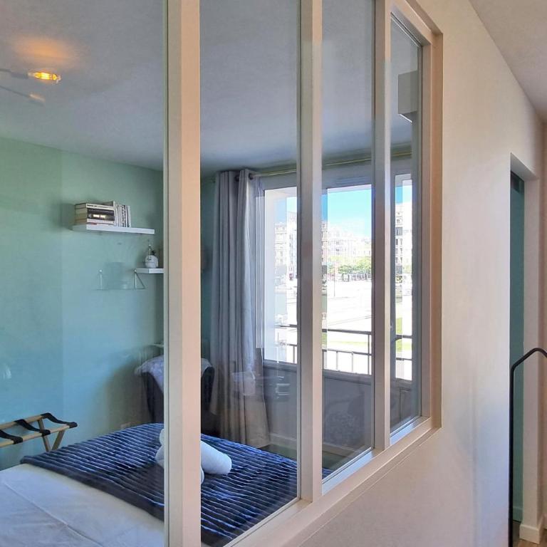 Les 4 Saisons - Vue Bassin Volcan - Quartier Perret UNESCO - Appartement - 15