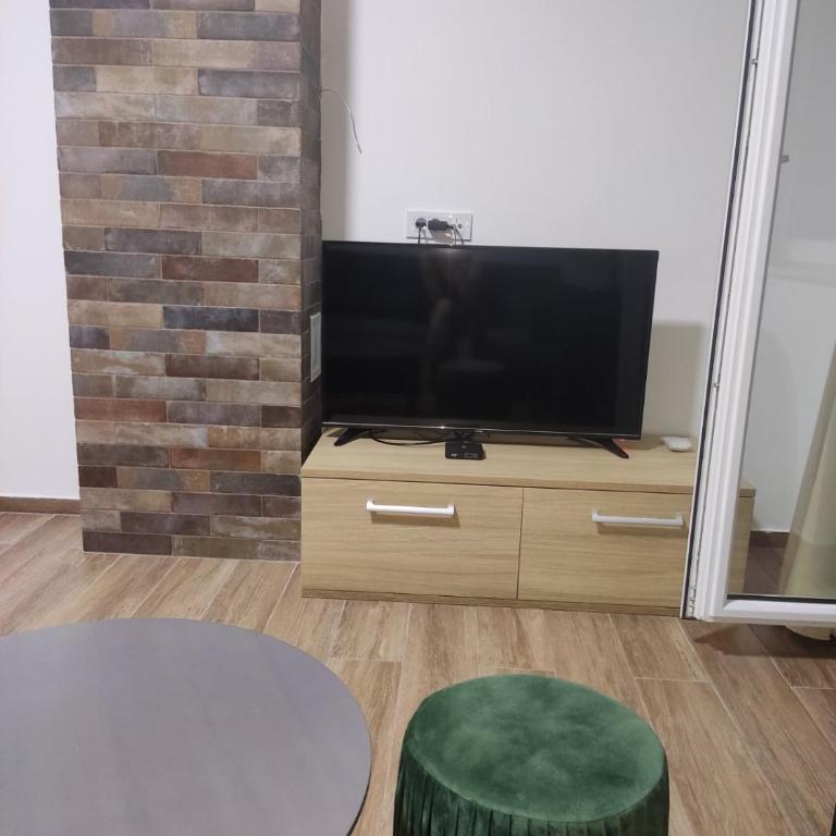 Sofija Lux - One-Bedroom Apartment - 21