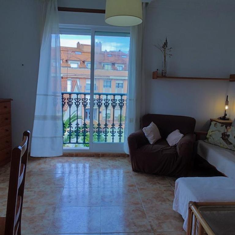 Pisos Vistalegre 2A con jardín tranquilos cerca del mar - Apartamento de 1 dormitorio - 21