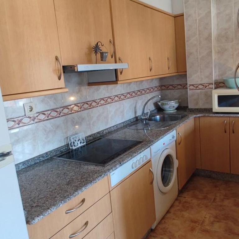 Pisos Vistalegre 2A con jardín tranquilos cerca del mar - Apartamento de 1 dormitorio - 20