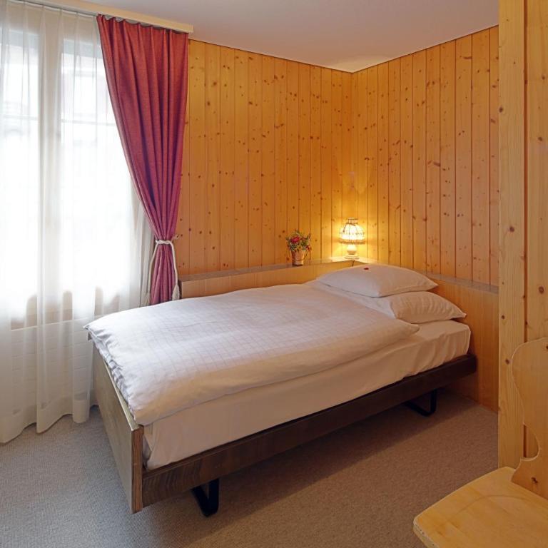 Hotel Alpenrose Wengen - a family affair since 1881 - Apartment für 3 Personen mit Bergblick - 4
