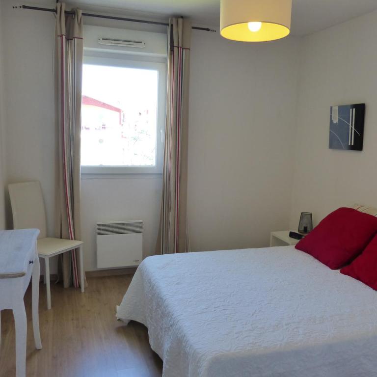 Appartement Pour 4 Personnes- Residence L accalmie - Two-Bedroom Apartment - 15