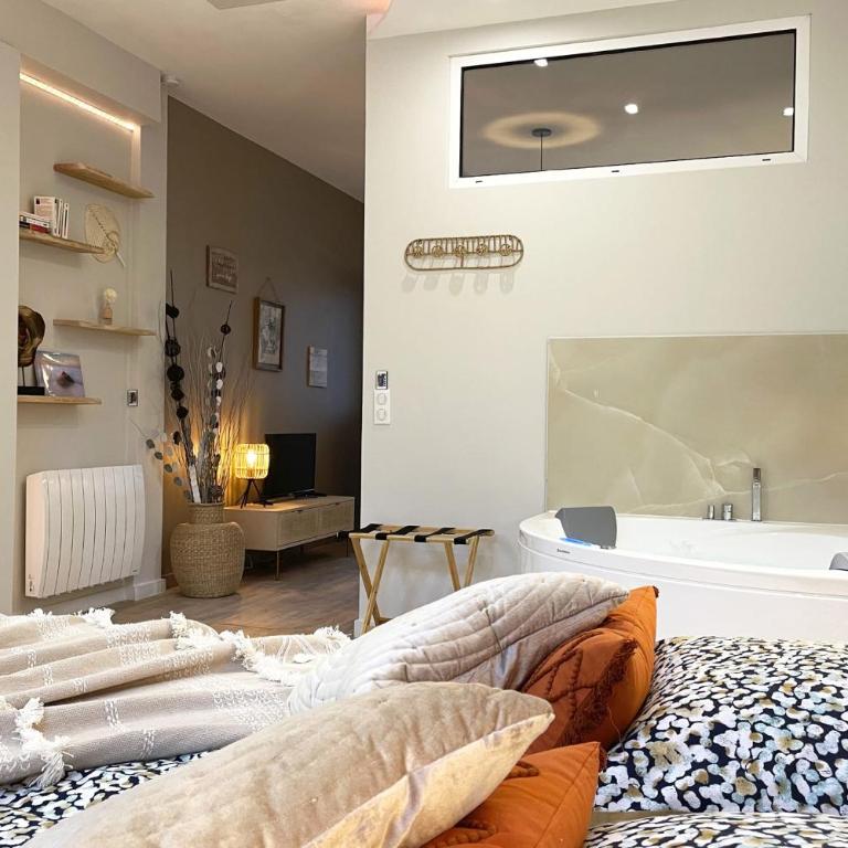 The Pearl - Jacuzzi - Cinéma - Patio - Parking - Apartment - 18