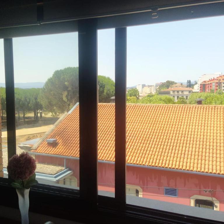 Alojamiento en primera línea de playa. Vilagarcía. - Apartamento de 2 dormitorios - 3