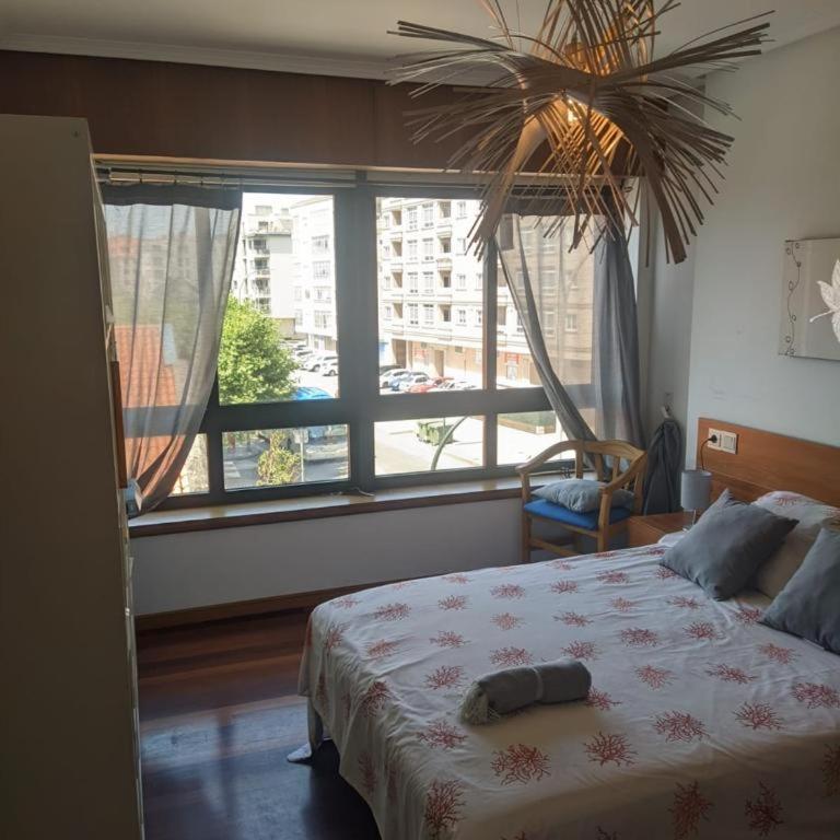 Alojamiento en primera línea de playa. Vilagarcía. - Apartamento de 2 dormitorios - 4