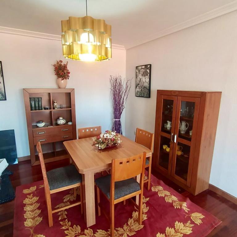 Alojamiento en primera línea de playa. Vilagarcía. - Apartamento de 2 dormitorios - 9