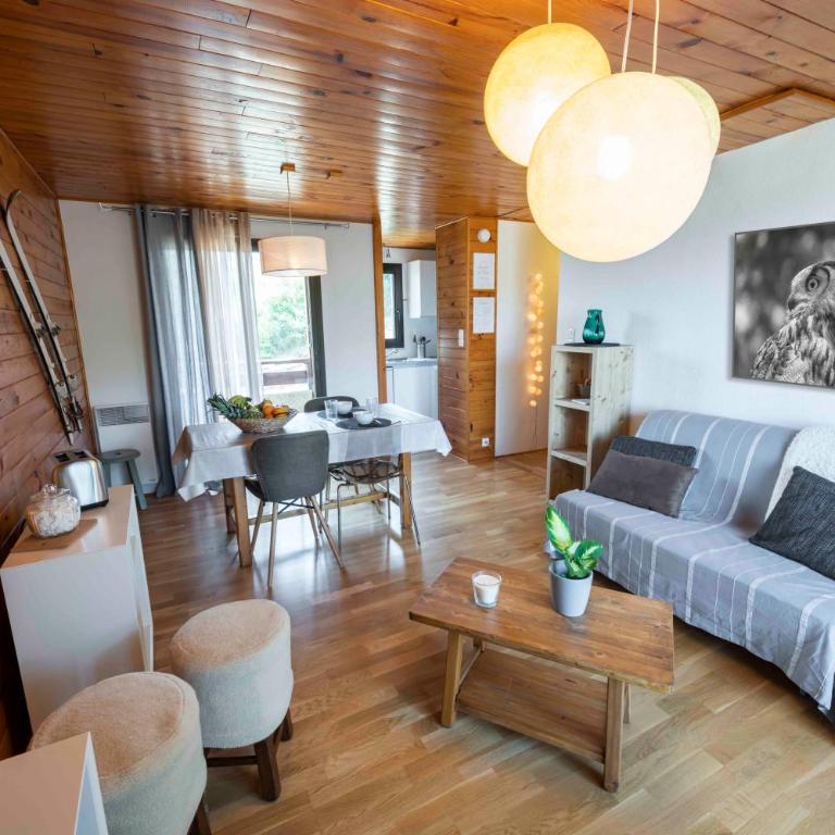 Joli T2 - Vue sur Lac - 5 min du plan d'eau d'Embrun - Appartement - Vue sur Lac - 3