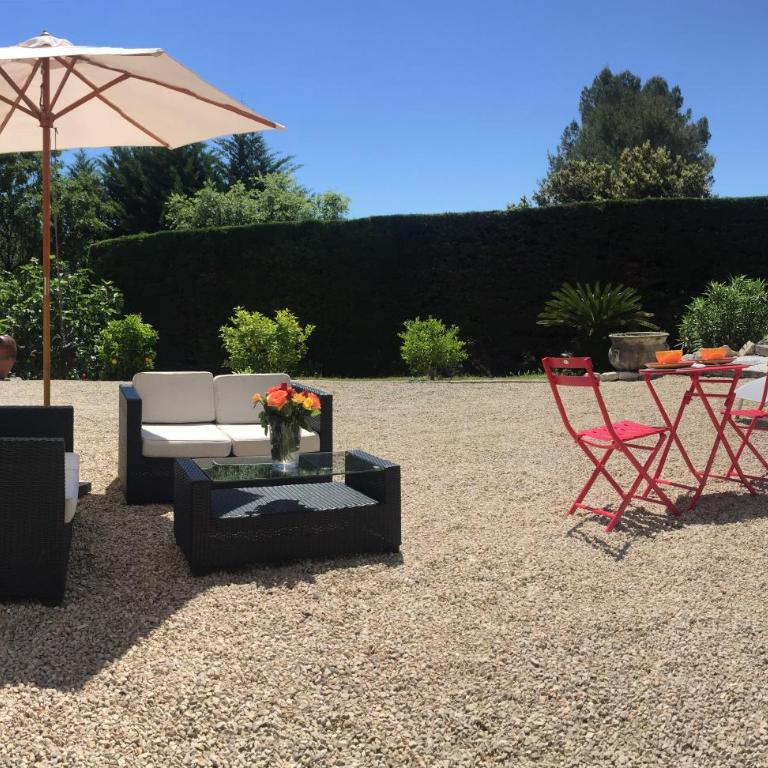 studio 36m2, dans un beau domaine privée au calme. - Appartement 1 Chambre - 5