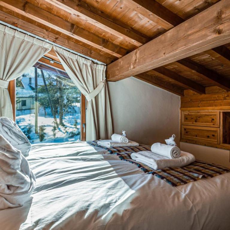Chalet Entre Nous - Three-Bedroom Chalet - 13