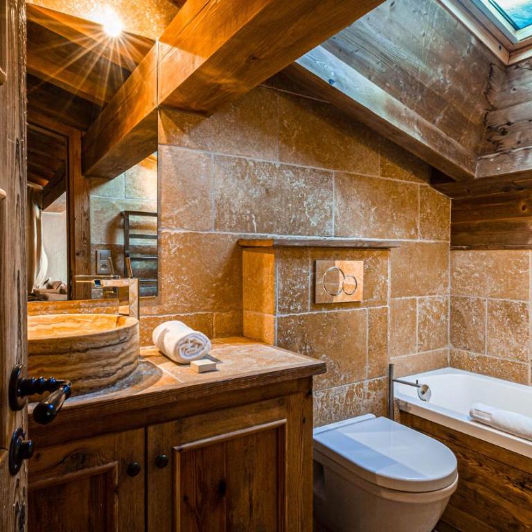Chalet Entre Nous - Three-Bedroom Chalet - 15
