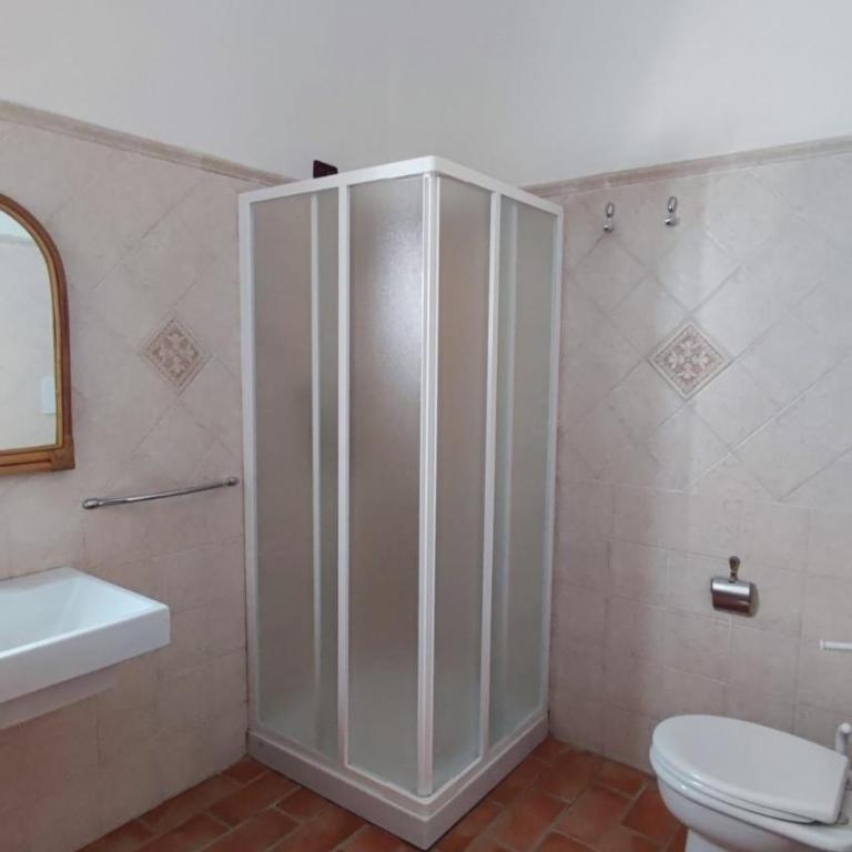 casa l'Ulivariu affittacamere - Camera Budget Matrimoniale/Doppia con Letti Singoli - 6