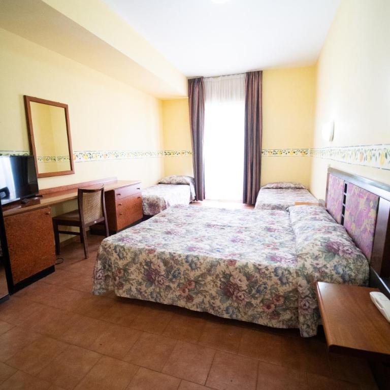Hotel San Pietro - Camera Quadrupla - 7