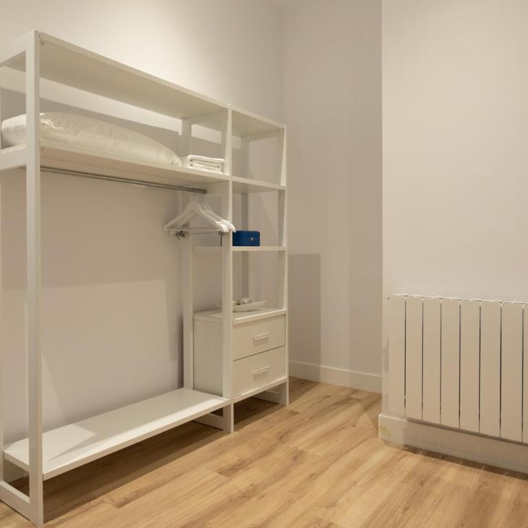 APARTAMENTOS ARRIET - Studio with Sofa Bed - 6