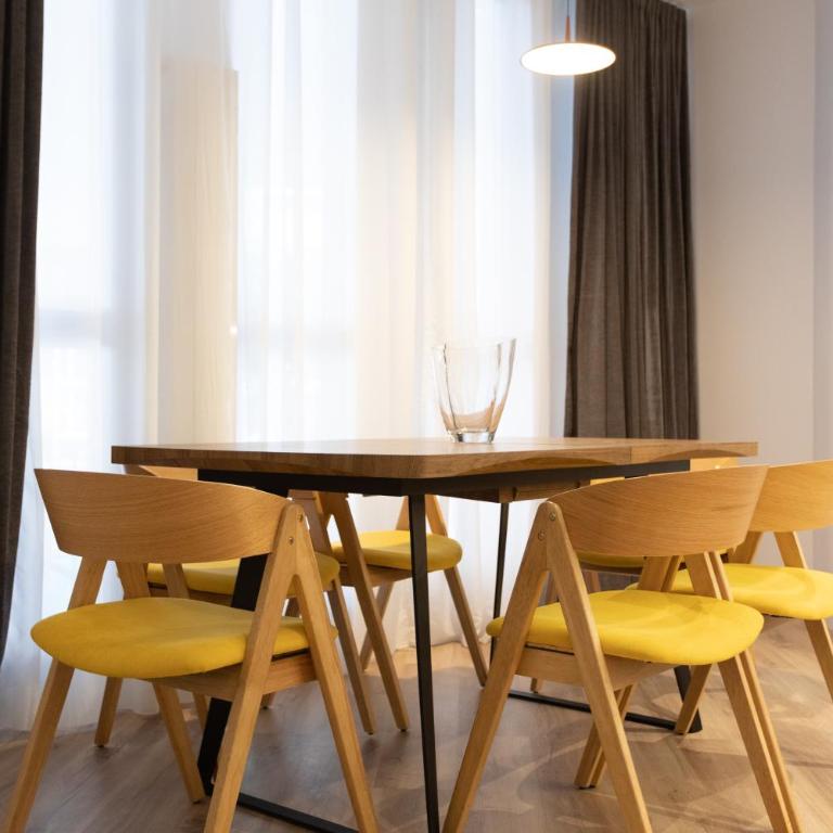 APARTAMENTOS ARRIET - Studio with Sofa Bed - 13