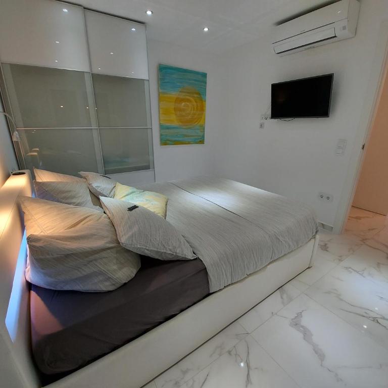 NIDO DEL AMOR deluxe 1a linéa Terraza Indoorpool Wifi Aire Netflix 10 metros a Cala del Pino - Apartamento de 1 dormitorio - 16