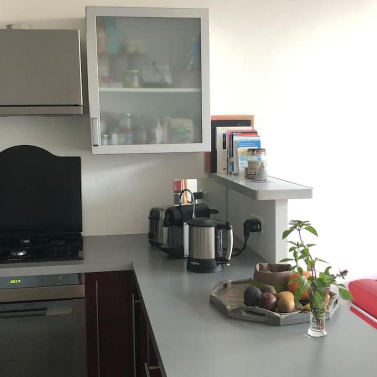 LE CAP - bungalow vue mer et colline - Hauteur de Cassis - Appartement 1 Chambre - 10