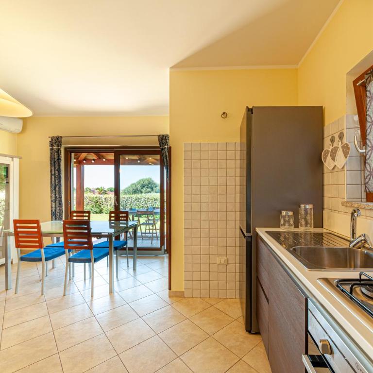 APARTMENT WITH SEA VIEW AND POOL IN CASTELSARDO - Appartamento con 2 Camere da Letto - 11