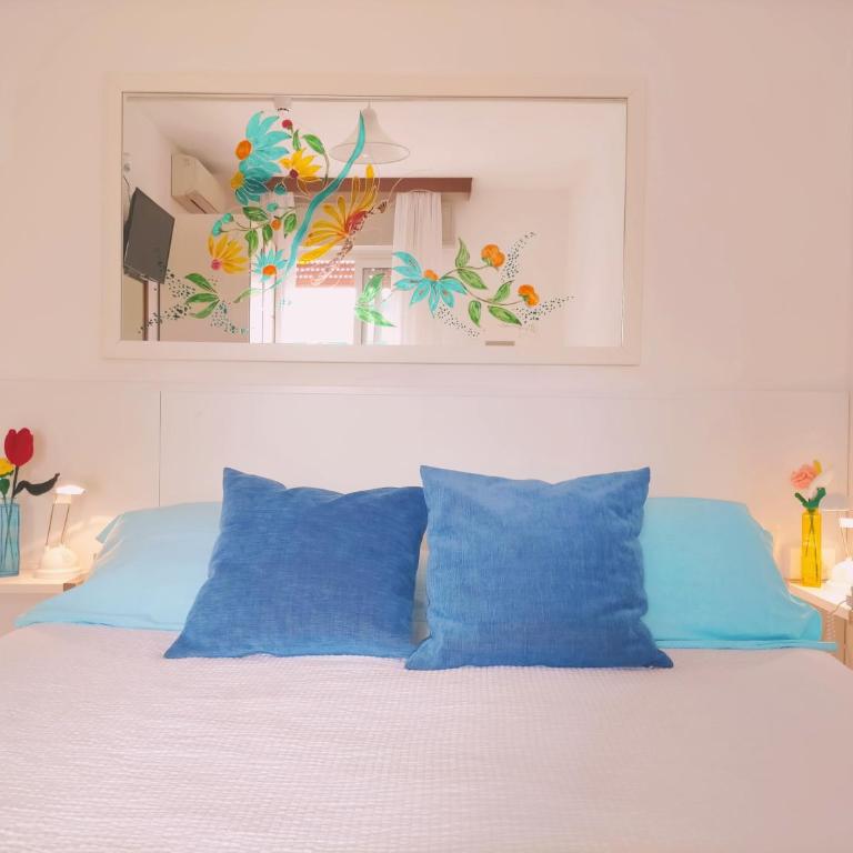 Le Petit Hotel - Camera Tripla Economy - 15