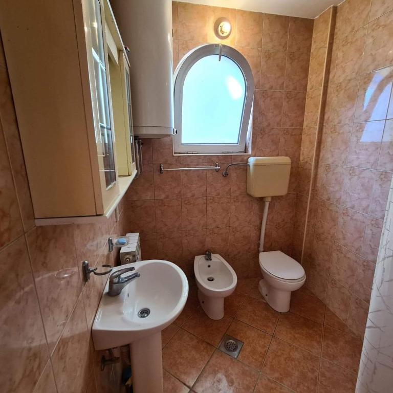 M2 Sobe - Basic Triple Room with Shared Bathroom - 20