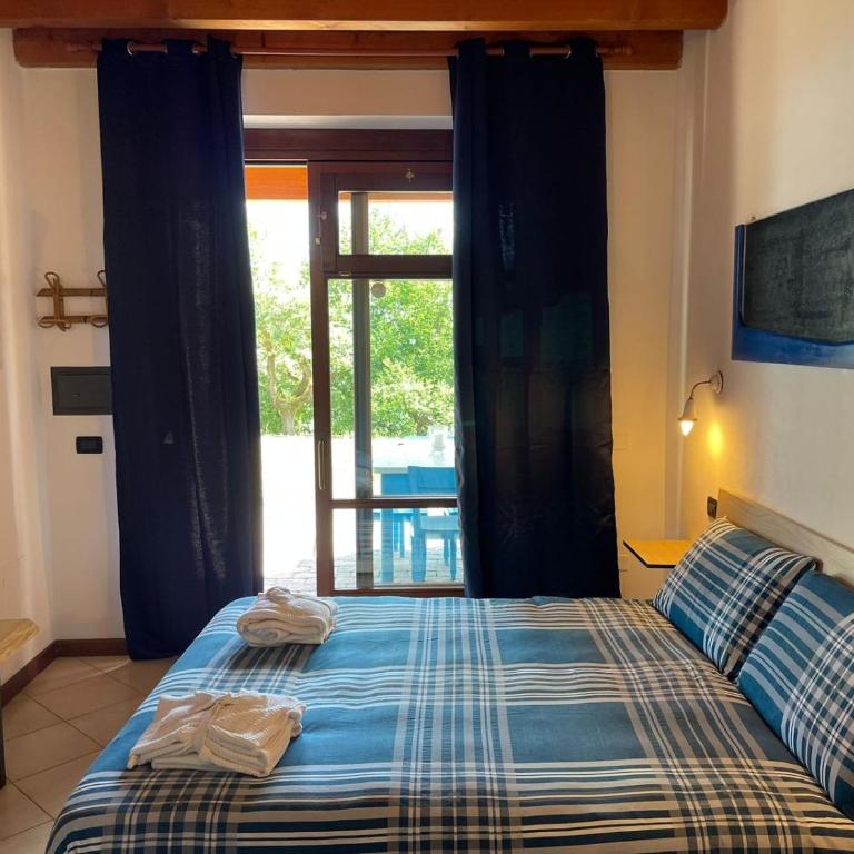 La FIOCCHINA - Magic Place - apartments & studios in Garda Lake - countryside farmhouse, inside the middle of the lake between sky & water - Monolocale Familiare - 14