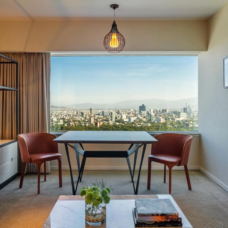Hyatt Regency Mexico City - Suite con cama extragrande - 2