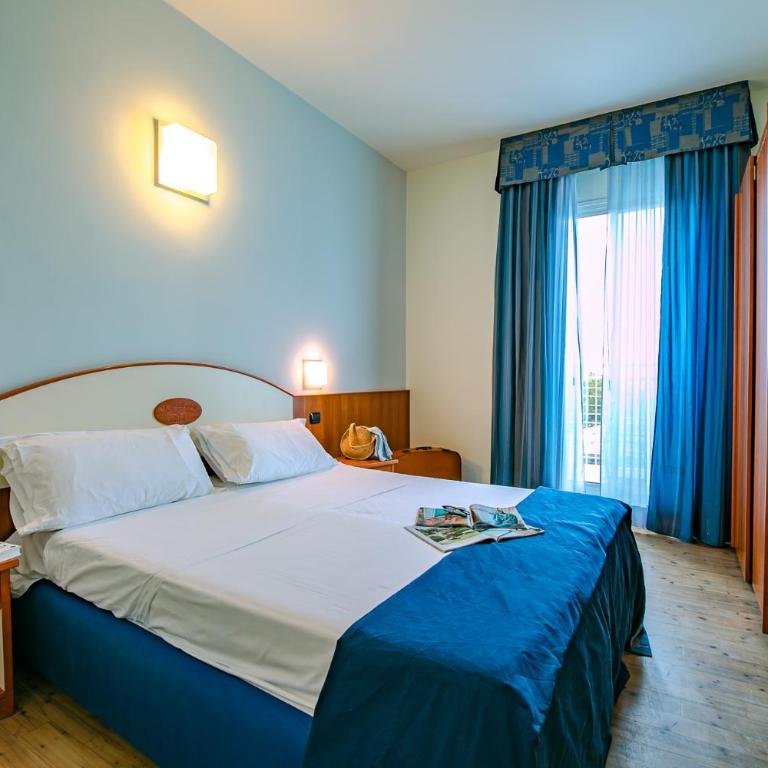 New Bristol Sport Hotel - Camera Matrimoniale/Doppia con Letti Singoli - 4