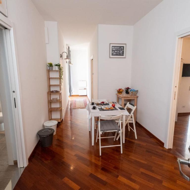 SUITE184 - Deluxe Room - 1
