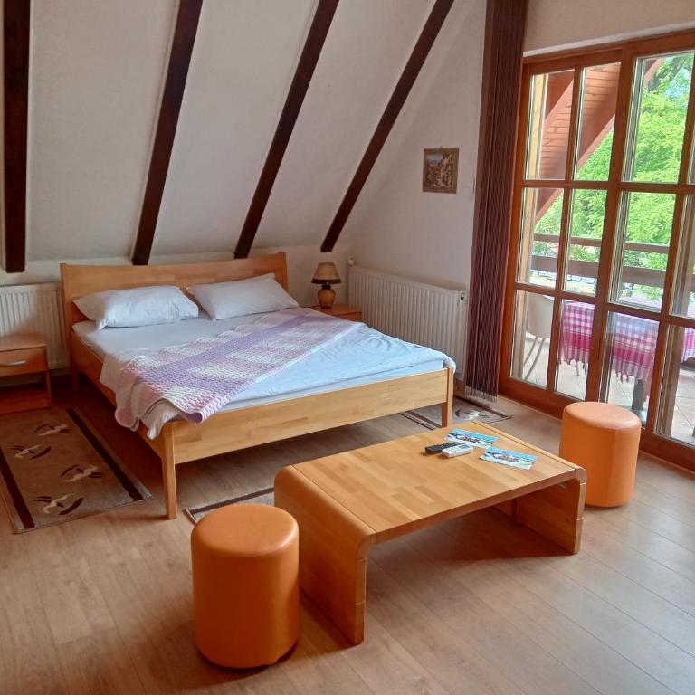 Prenoćište/Restoran Lovac - Budget Double or Twin Room - 4