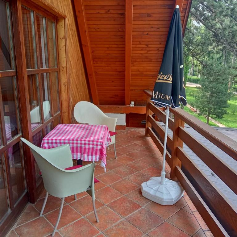 Prenoćište/Restoran Lovac - Budget Double or Twin Room - 10