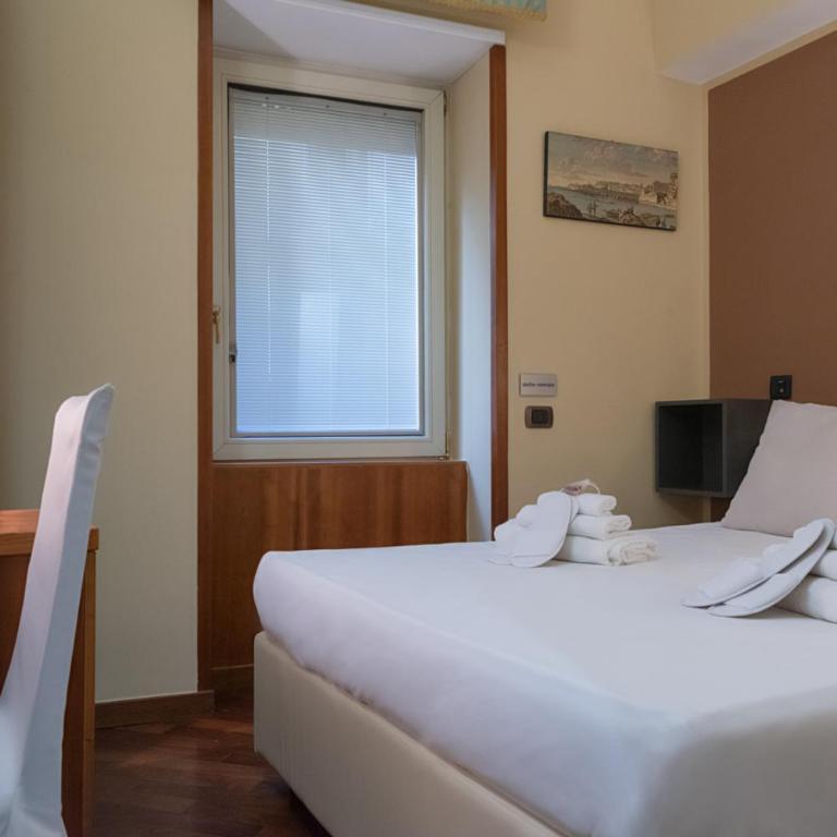 Hotel Suite Ares - Camera Singola con Letto Queen-Size - Non Fumatori - 2