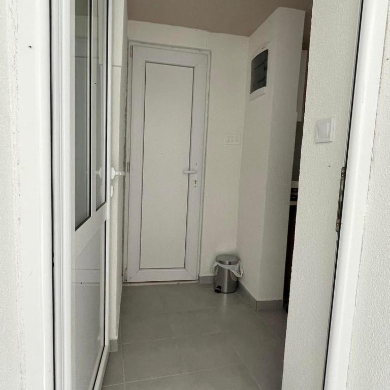 Apartmani Mihajlović - Studio Apartment - 4