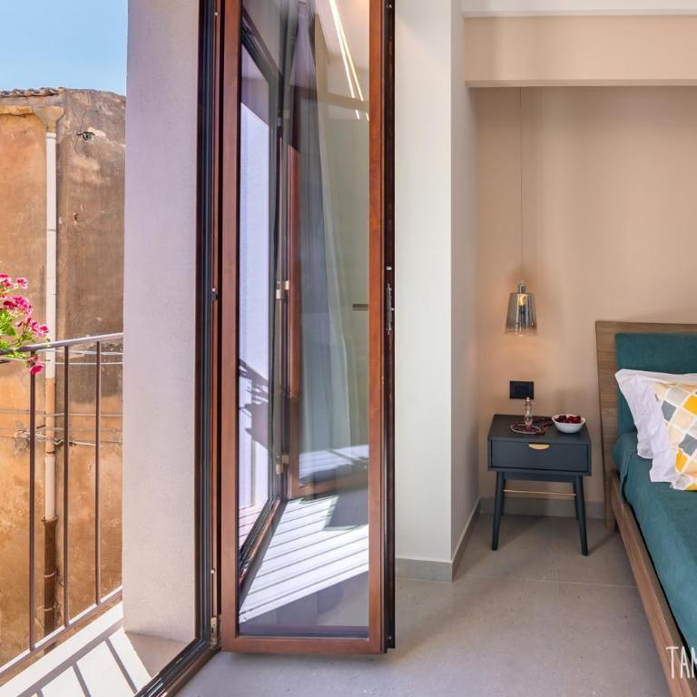 Macramè Fazello Rooms - Deluxe Double Room with Balcony - 17