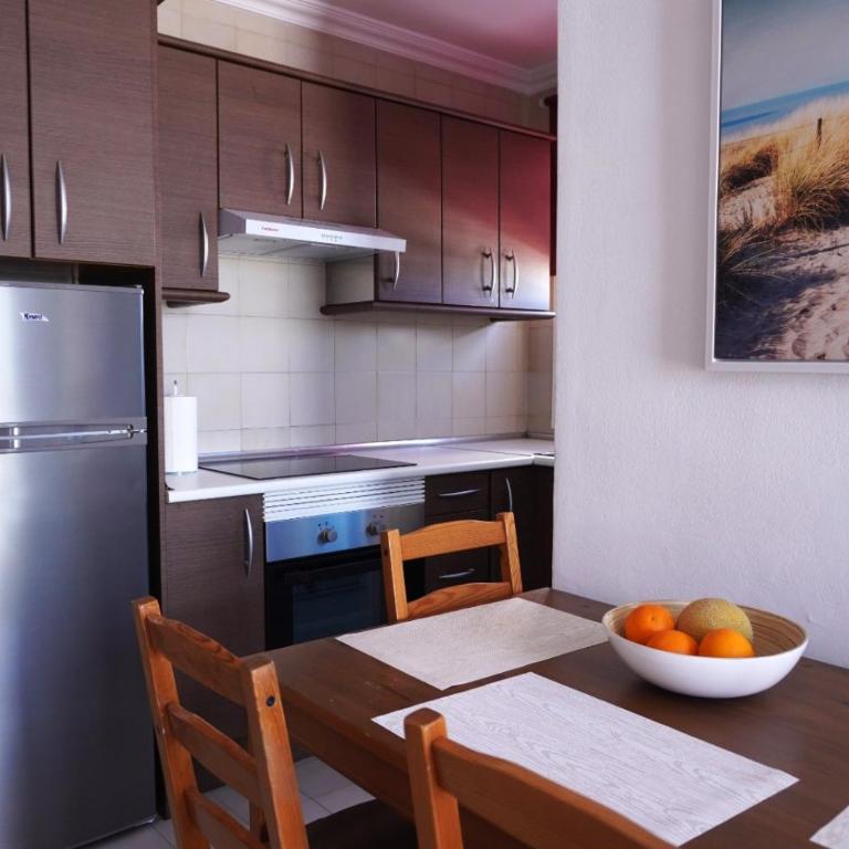 Apto. Guacimeta, a 20m de la playa. - Apartamento de 2 dormitorios - 20