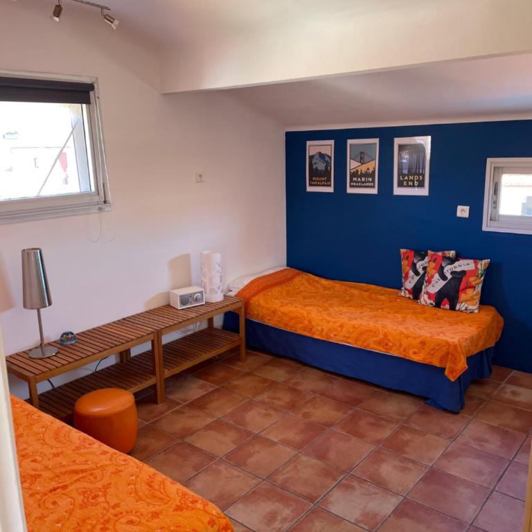 Attique à Banyuls - vue mer et montagne - Three-Bedroom Apartment - 9