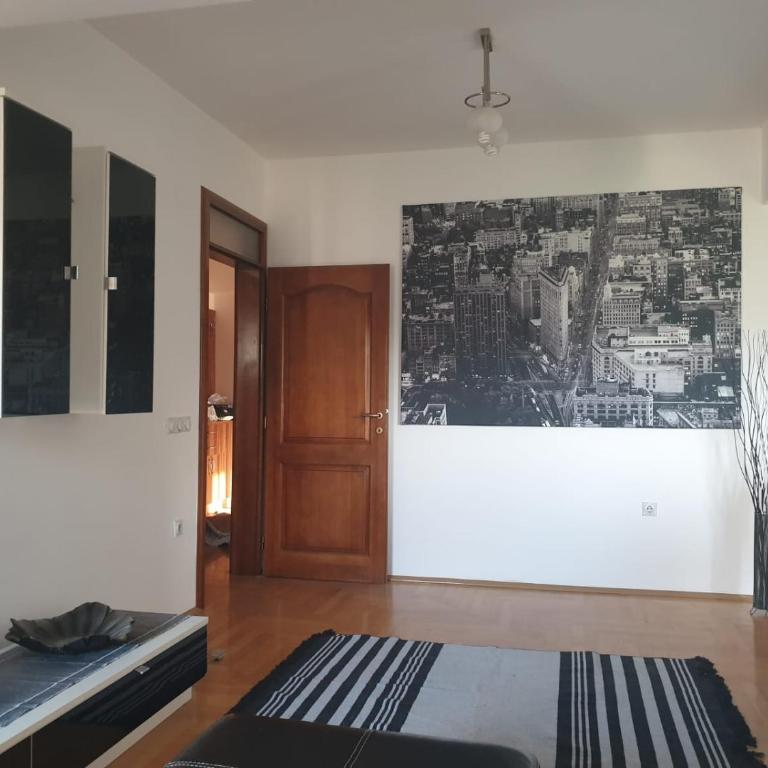 Mari - Two-Bedroom Apartment - 8