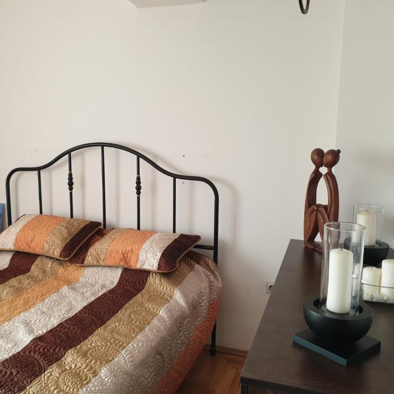 Mari - Two-Bedroom Apartment - 15