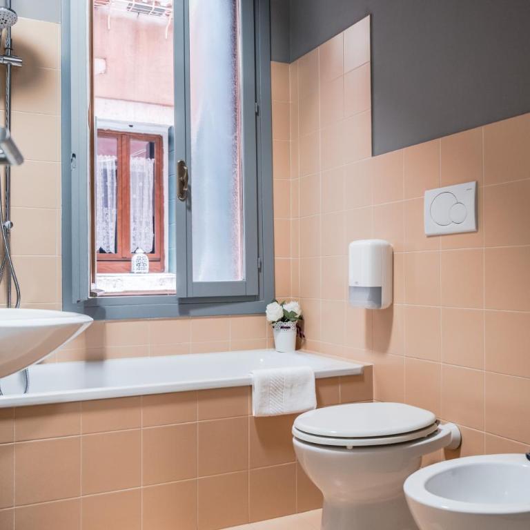 Appartamento Ai Greci Residenza Quaggio - Appartamento con 2 Camere da Letto - 4